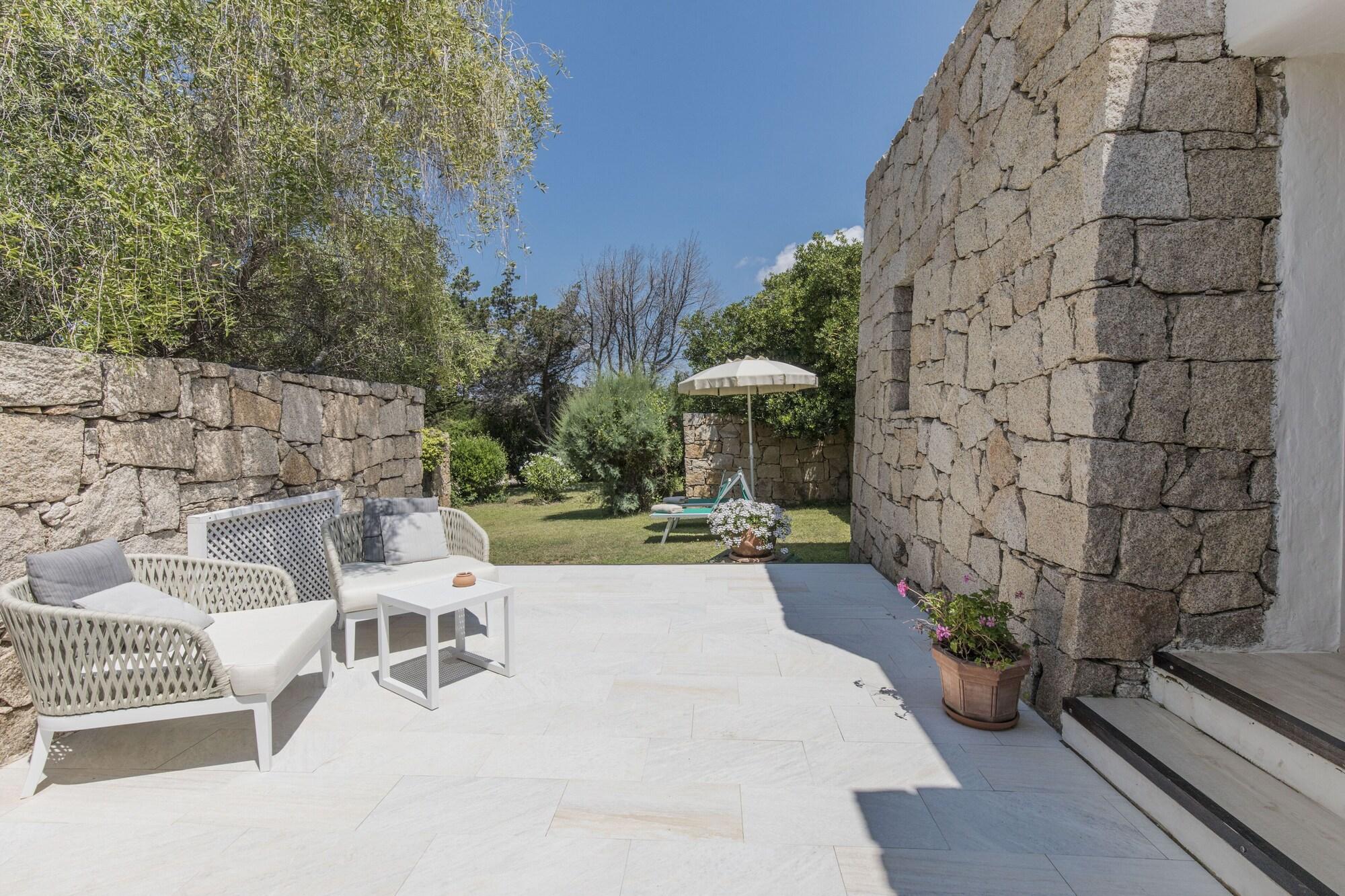 Hotel Grand Relais Dei Nuraghi (Adults Only) Baja Sardinia Ngoại thất bức ảnh