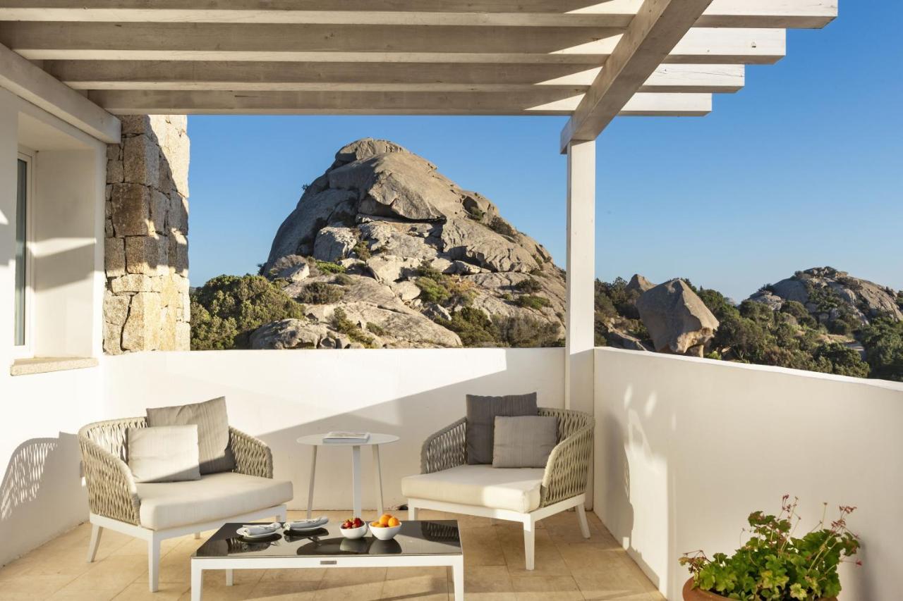Hotel Grand Relais Dei Nuraghi (Adults Only) Baja Sardinia Ngoại thất bức ảnh