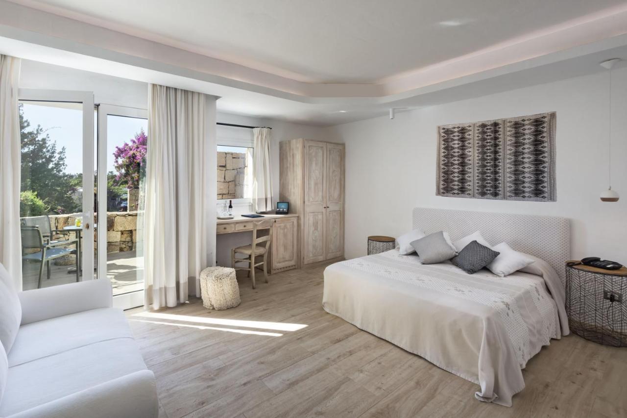 Hotel Grand Relais Dei Nuraghi (Adults Only) Baja Sardinia Ngoại thất bức ảnh