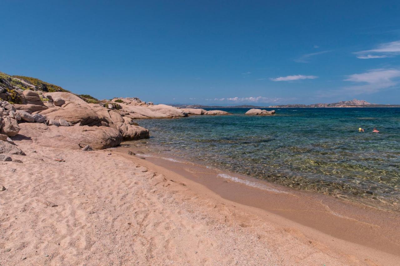 Hotel Grand Relais Dei Nuraghi (Adults Only) Baja Sardinia Ngoại thất bức ảnh