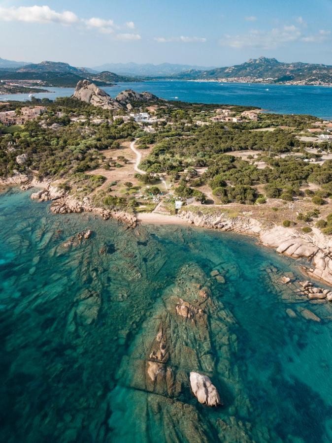 Hotel Grand Relais Dei Nuraghi (Adults Only) Baja Sardinia Ngoại thất bức ảnh
