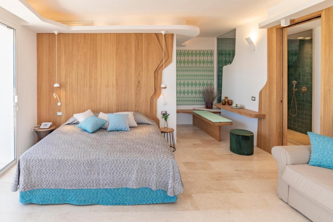 Hotel Grand Relais Dei Nuraghi (Adults Only) Baja Sardinia Ngoại thất bức ảnh
