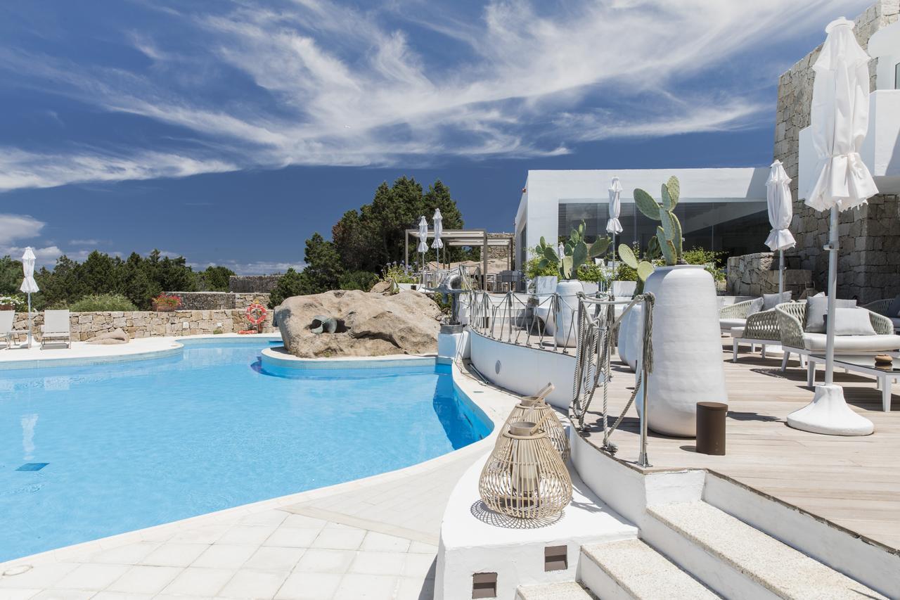 Hotel Grand Relais Dei Nuraghi (Adults Only) Baja Sardinia Ngoại thất bức ảnh