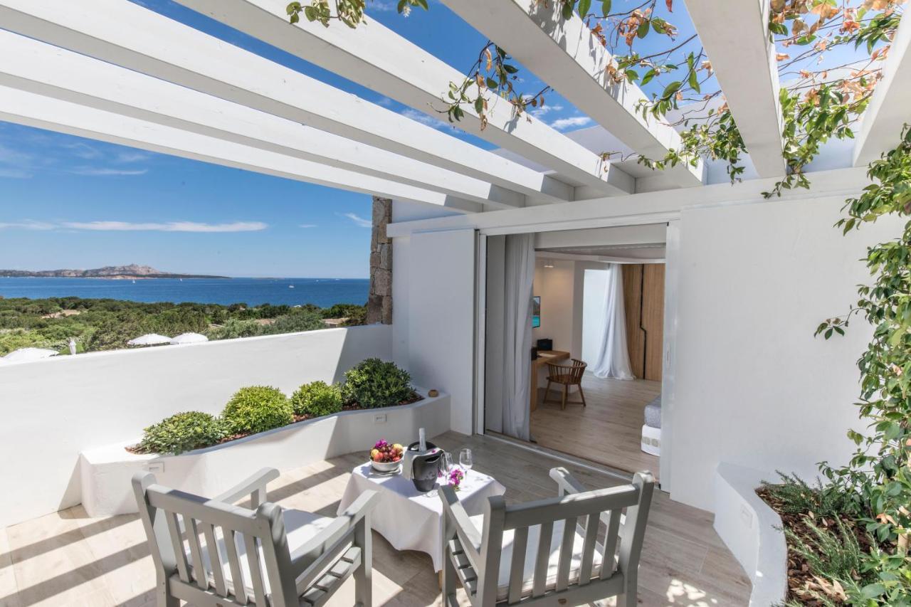Hotel Grand Relais Dei Nuraghi (Adults Only) Baja Sardinia Ngoại thất bức ảnh