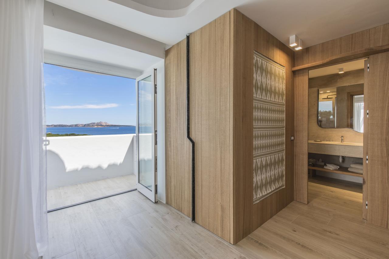 Hotel Grand Relais Dei Nuraghi (Adults Only) Baja Sardinia Ngoại thất bức ảnh