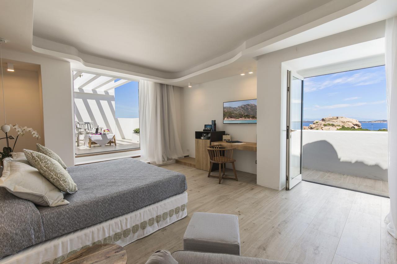 Hotel Grand Relais Dei Nuraghi (Adults Only) Baja Sardinia Ngoại thất bức ảnh