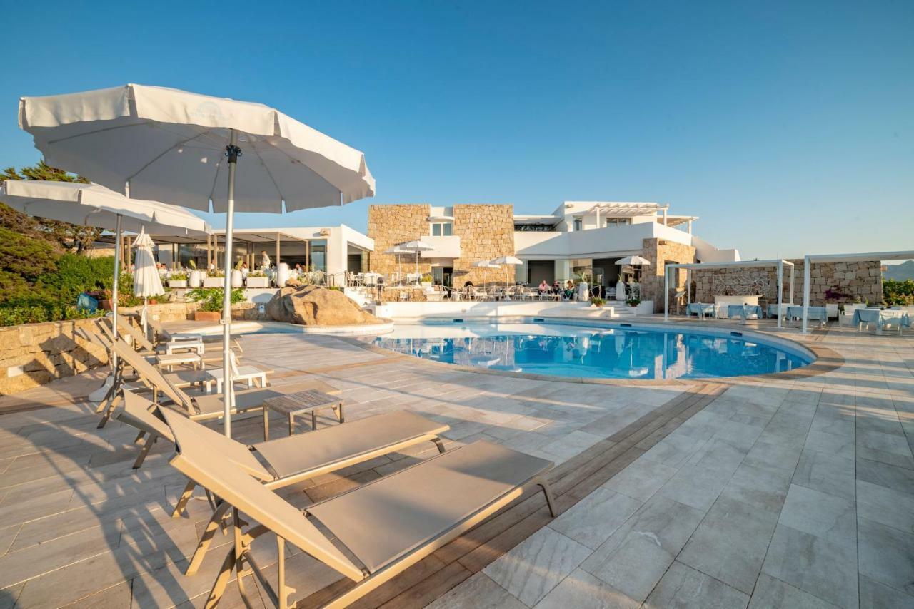 Hotel Grand Relais Dei Nuraghi (Adults Only) Baja Sardinia Ngoại thất bức ảnh